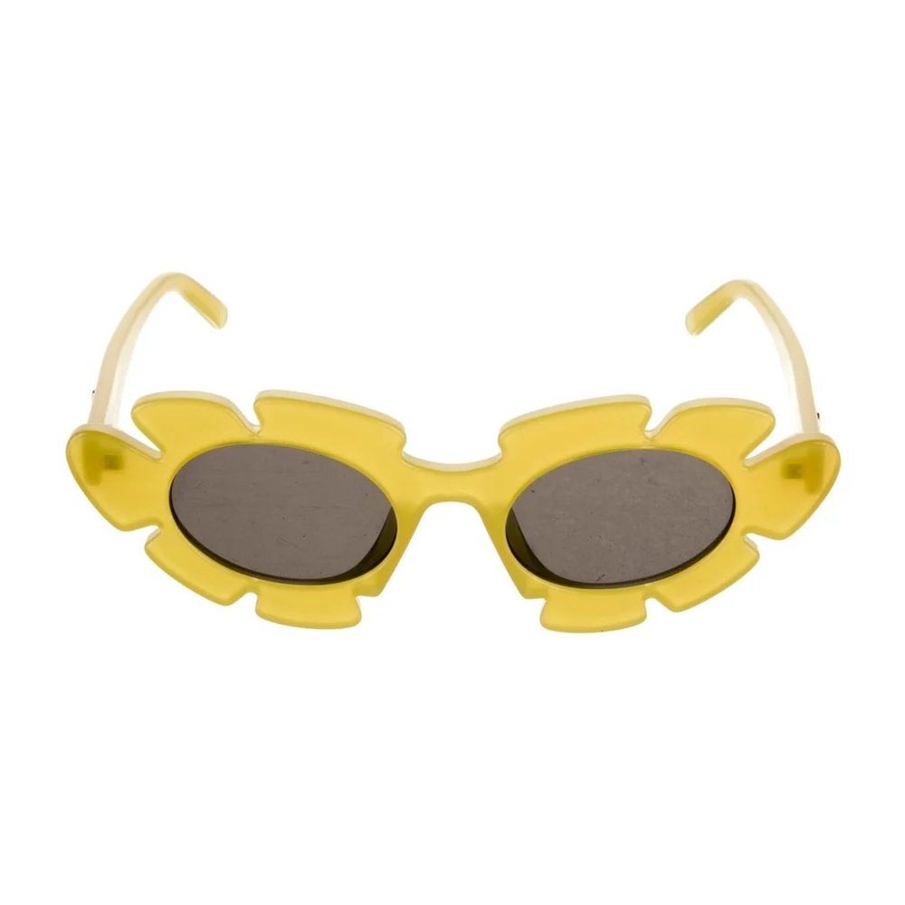 LOEWE Yellow sunglasses 🌟